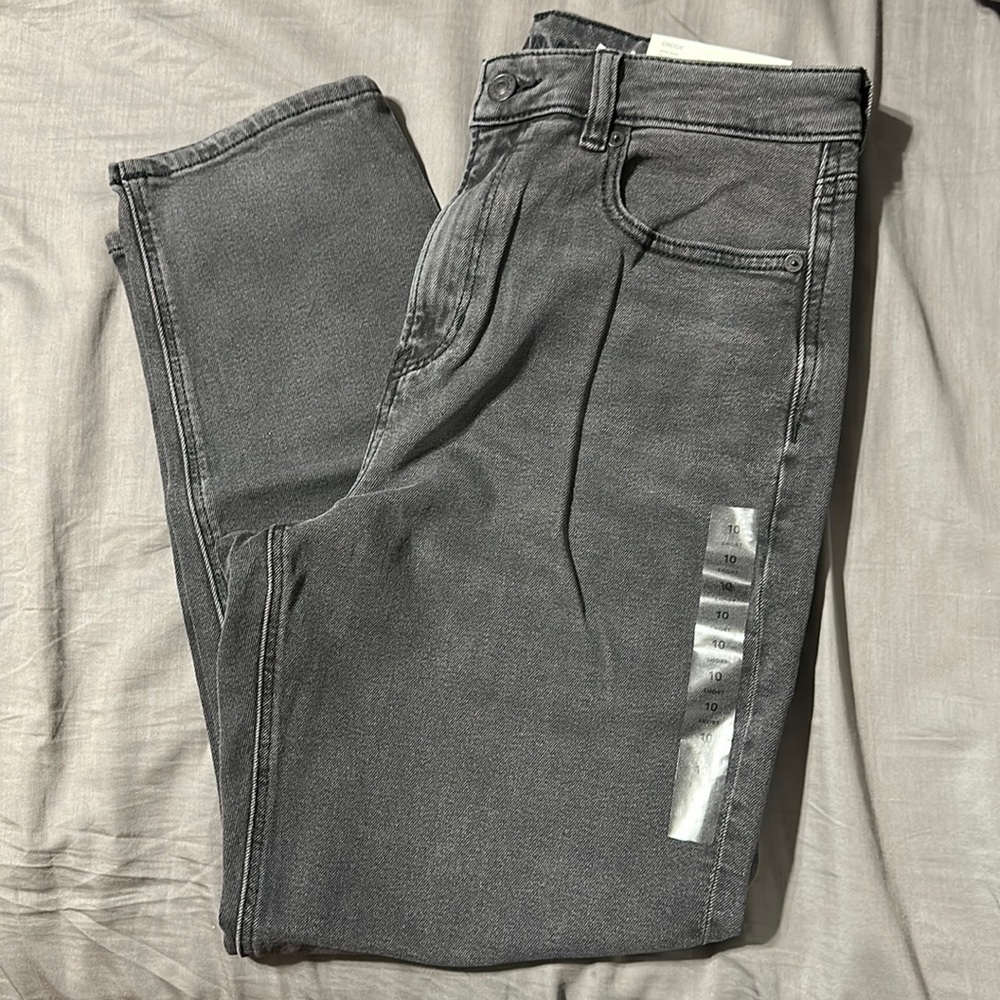 American Eagle Mom Jeans (Dark Gray/Washed Black)